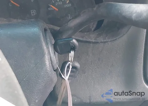 2003 Chevrolet Avalanche из США, поврежденный, VIN 3GNEC13T03G190771